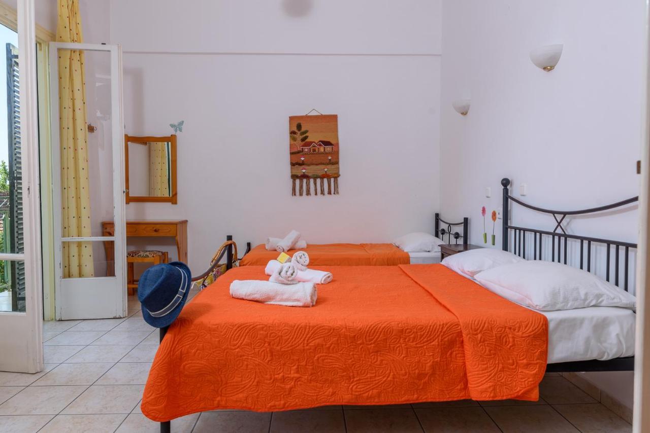 Des Roses Hotel Платаниас Екстериор снимка