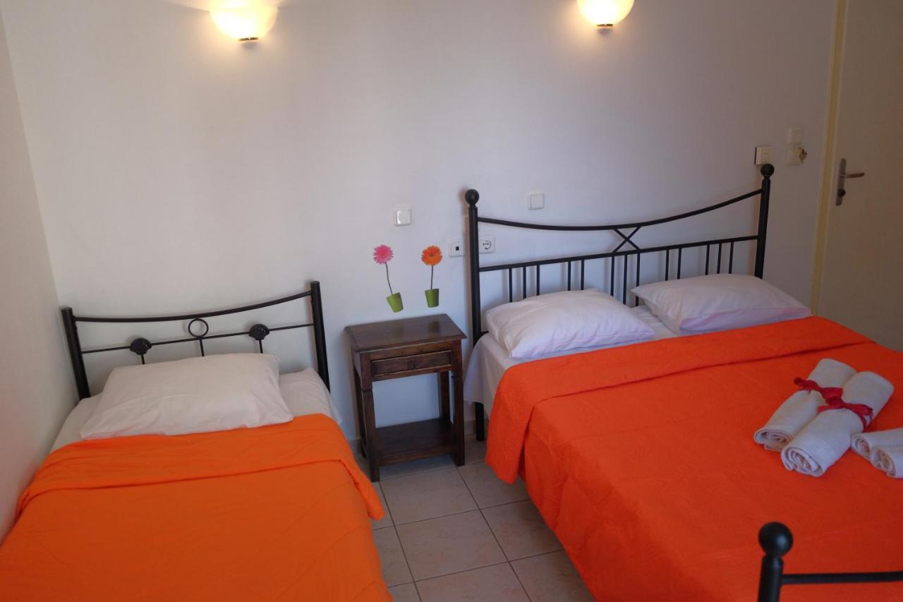 Des Roses Hotel Платаниас Екстериор снимка
