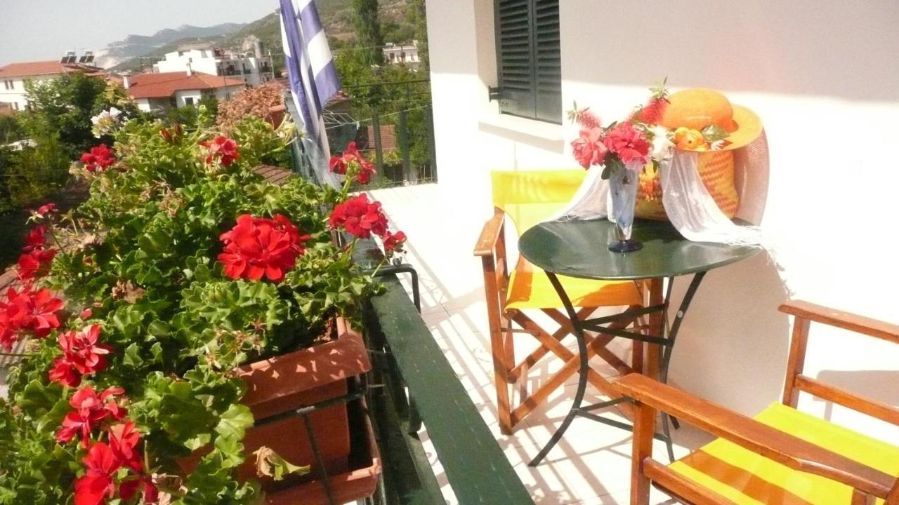 Des Roses Hotel Платаниас Екстериор снимка